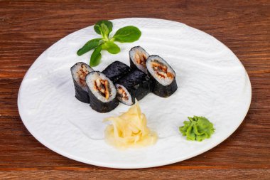 Yılan balığı ile maki rulo Unagi