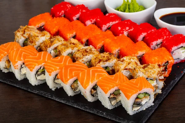 Finom Kaliforniában Philadelphia Sushi Szett Mártások Wasabi — Stock Fotó