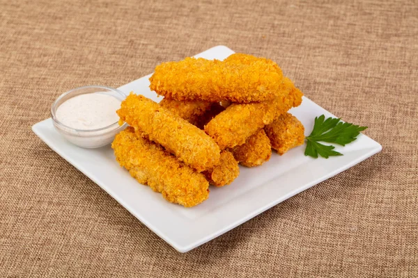 Kızarmış peynir sos ile sopa