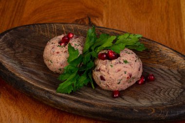 Gürcistan mutfağı - Ispanaklı ve fasulyeli Phali