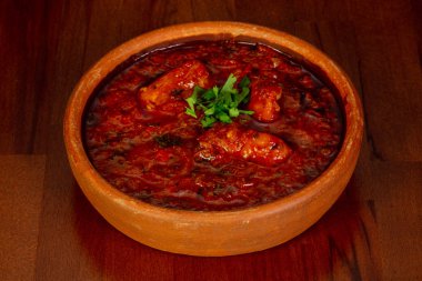 Otlar ile Gürcü geleneksel chashushuli