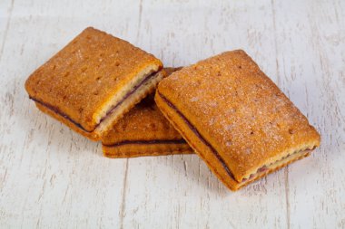 Reçelli kek dilim sweer