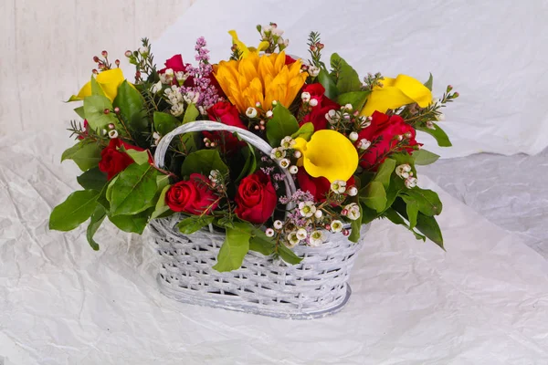 Bouquet Romantique Avec Diverses Fleurs — Photo