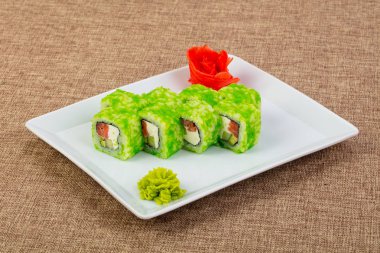 Somon ve salatalık ile