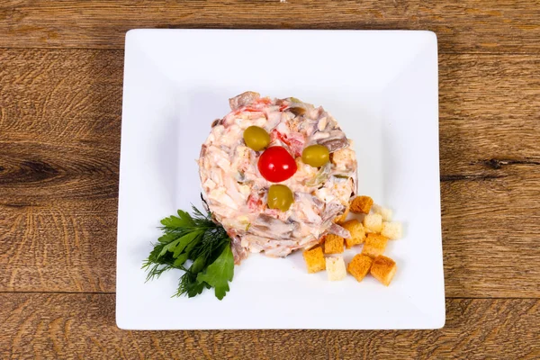 Rundvlees Salade Met Peterselie Mayo — Stockfoto