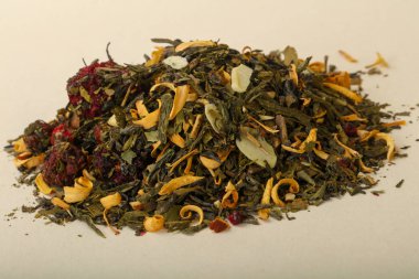 Aroma çay yığın meyve, meyveler ve otlar ile