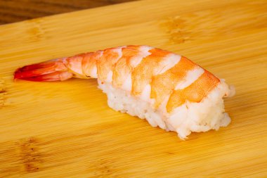 Lezzetli karides suşi pirinç