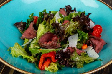 Salata alarmdan ve raddish