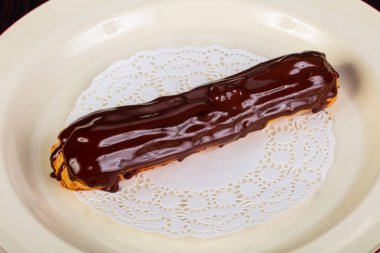 Pasta pasta plaka çikolata ile