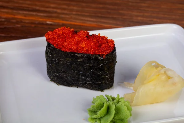 Japanisches Sushi Gunkan Mit Tobiko — Stockfoto