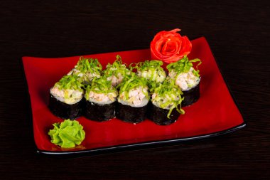 Japon rulo tavuk ve krema ile