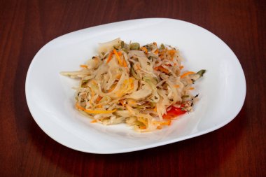 Plaka turşu lahana salatası