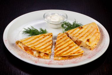 Lezzetli mexican quesadilla tavuk