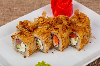 Japon soğuk geleneksel somon roll