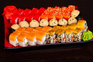 Japon geleneksel rulo ve suşi ayarla