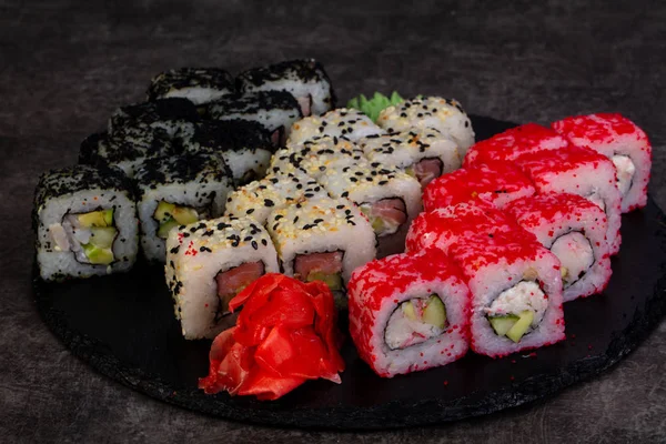 Set Sushi Japonés Con Varios Ingredientes —  Fotos de Stock