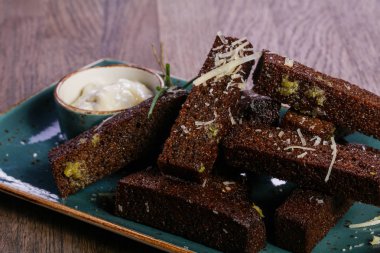 Garlick ekmek snack bira için