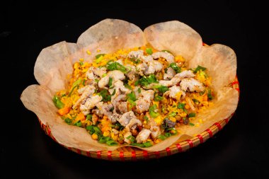 Asya mutfağı Fried rice etli