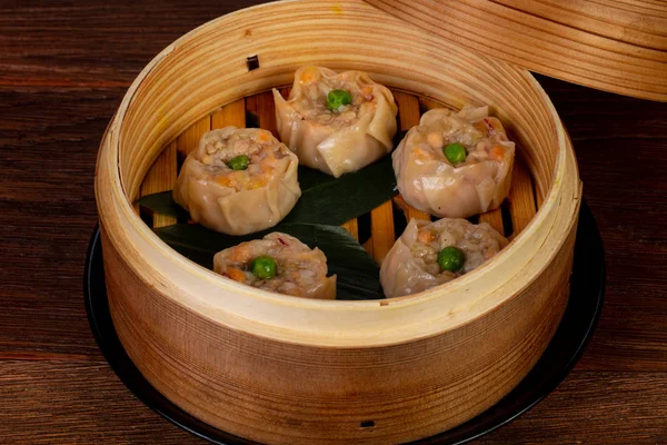 Karides ile Japon geleneksel köfte