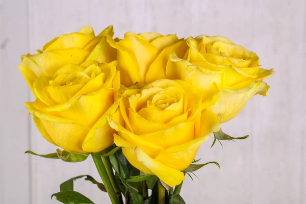 Bouquet Roses Jaunes Isolé Sur Fond Blanc — Photo