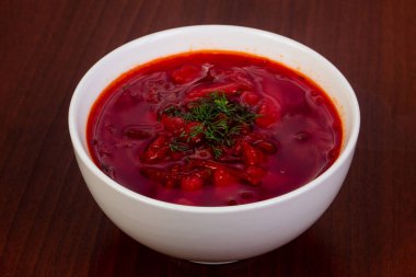 Rus geleneksel borsch etli