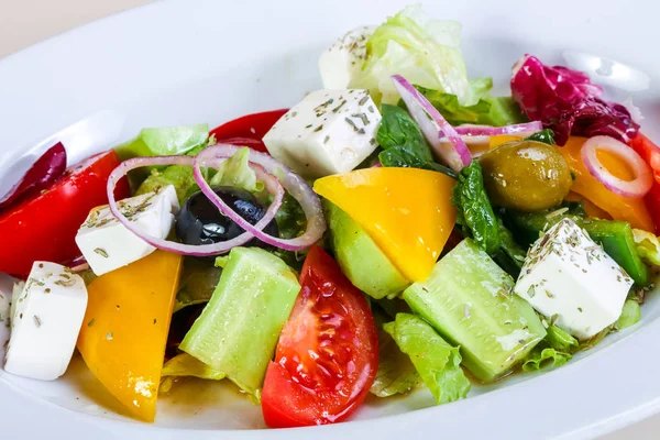 Salade Grecque Traditionnelle Aux Épices — Photo
