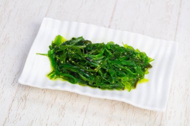 Marrinated yosun lezzetli tabak