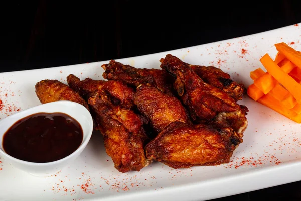 Bbq Chicken Wings Sauce Carrots — Stock Photo, Image