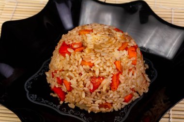 Tyahan sebze ile lezzetli tabak