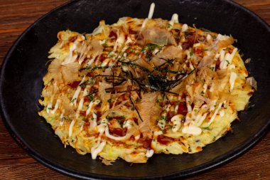 Deniz ürünleri ve balık Japon pizza