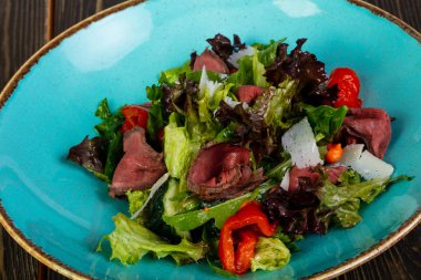 Salata alarmdan ve raddish