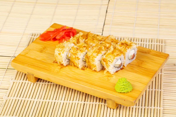 Deliciosos Rollos Sushi Noruego Con Queso — Foto de Stock