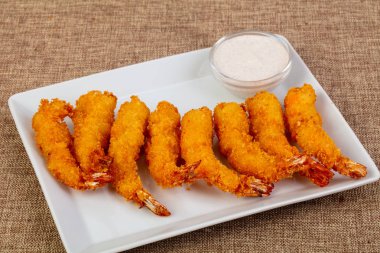 Beyaz soslu karides tempura