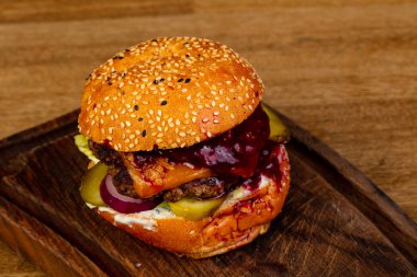 Lezzetli burger et ve peynir