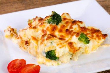 Peynirli fırında lahana 