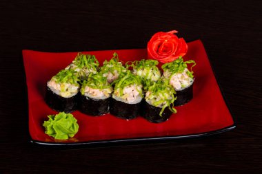 Japon rulo tavuk ve krema ile