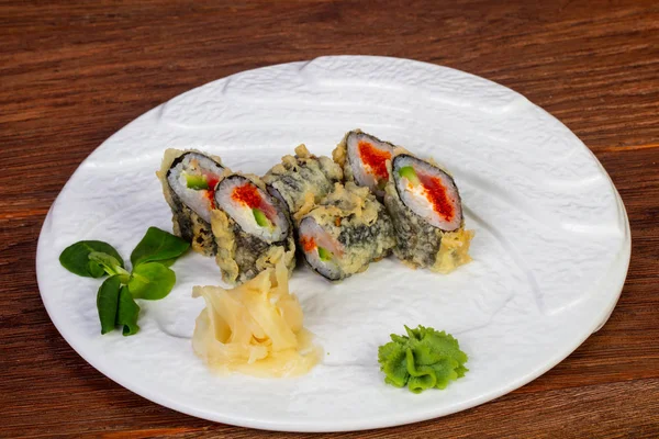 Tempura Roll Tuna Avocado — Stock Photo, Image