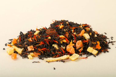 Aroma çay yığın meyve, meyveler ve otlar ile