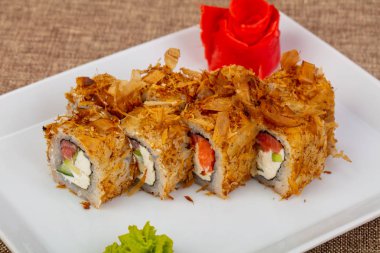 Japon soğuk geleneksel somon roll