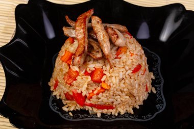 Tyahan ile sığır eti lezzetli tabak