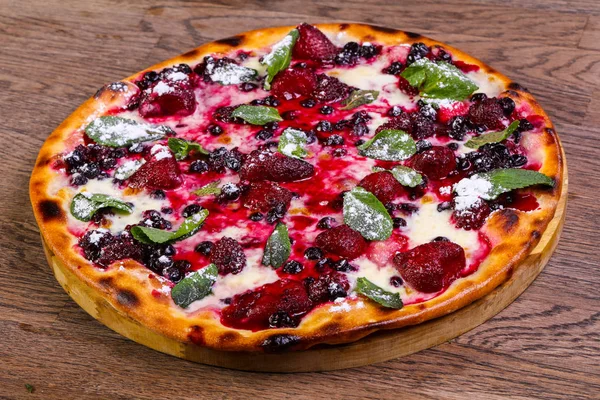 Gyümölcs Vegetarin Pizza Gyerekeknek — Stock Fotó