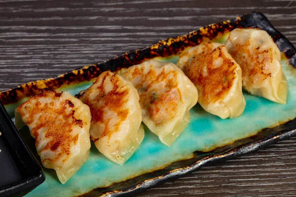 Karides ile lezzetli gedza köfte