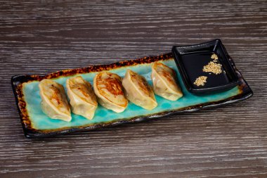 Karides ile lezzetli gedza köfte