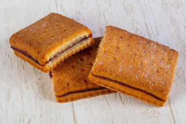 Reçelli kek dilim sweer