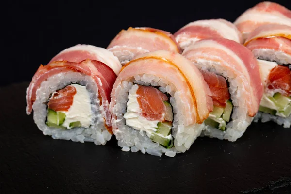 Japanese cold roll with bacon