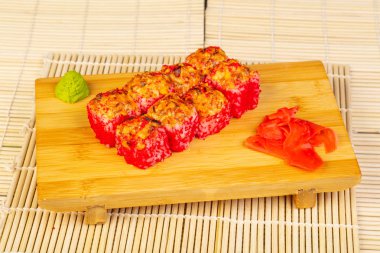 Suşi rulo pişmiş lezzetli sapporo