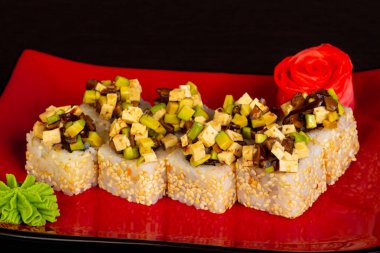 Japon geleneksel soğuk vejetaryen rulo