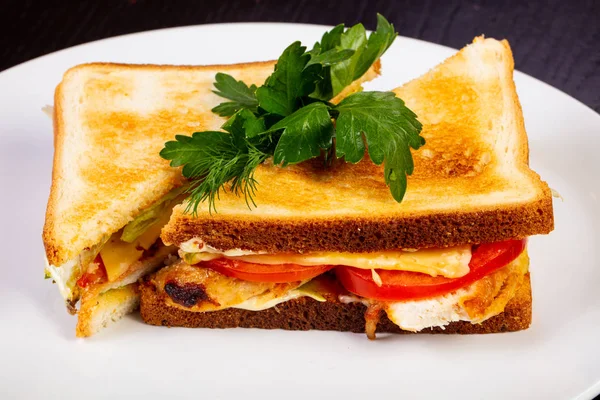 Delizioso Sandwich Cesare Con Pollo — Foto Stock