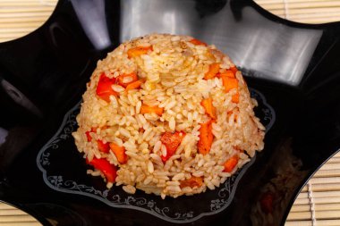 Tyahan sebze ile lezzetli tabak