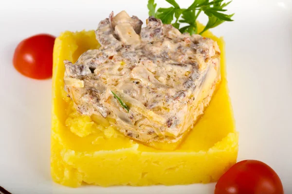 Fricasé Con Papas Fritas Servido Perejil — Foto de Stock